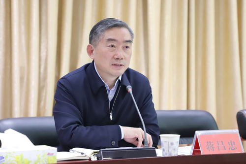 全国人大代表、省教育厅党组书记、厅长、省委教育工委委书记蒋昌忠 William威廉官网